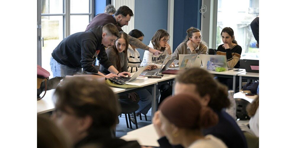 Etudiants-INSA-Pour-Contrer-La-Cyberattaque